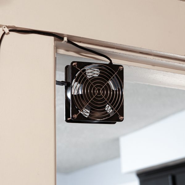 Room to Room Doorway Fan by Minuteman - Image 5