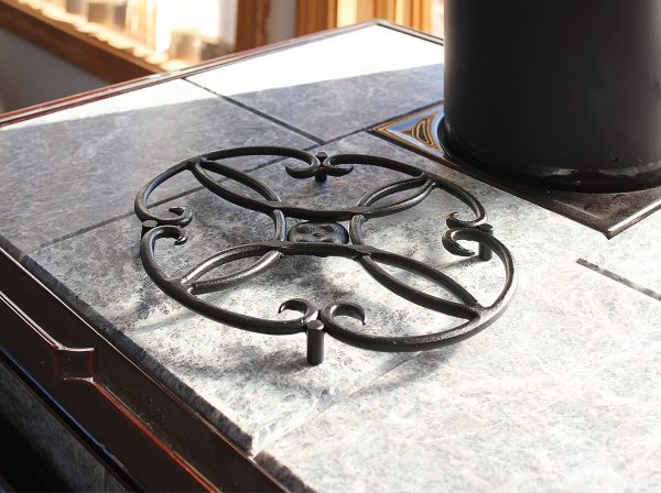 Clover Wrought Iron Trivet by Minuteman - Image 4