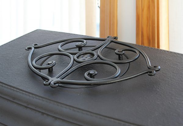 Scroll Wrought Iron Trivet by Minuteman - Image 4