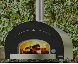 Hearthstone Outdoor Genio wood Fired Pizza Oven