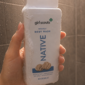 Native Girl Scouts Trefoils Body Wash – Limited Edition Shortbread Cookie Scent – Sulfate‑Free, Paraben‑Free, Dye‑Free – 18 fl oz Bottles (Pack of 2)